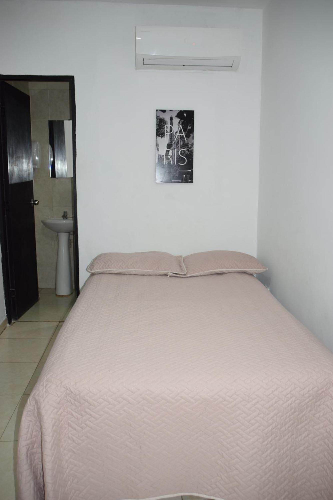 Barcelona Hotel Montería